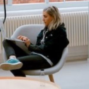 Meet your Posher, Cindy